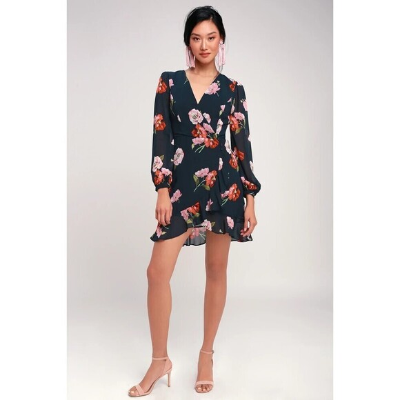LULUS In Full Bloom Navy Blue Floral Print Long Sleeve Mini Dress Size Small - Picture 3 of 11